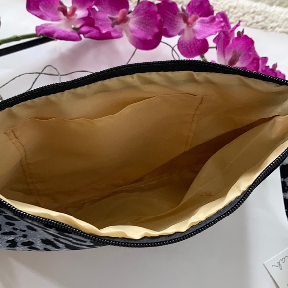 Animal Print Wristlet/Cosmetic Bag - Picture 5 of 5